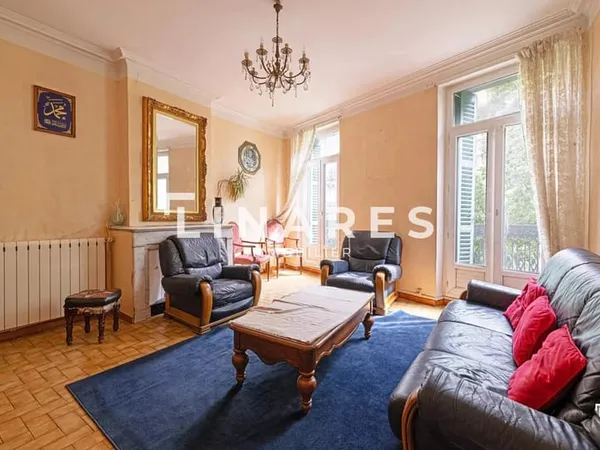LIBERTE - Appartement T4 de 103m² - Cave - 13001 LE CHAPITRE