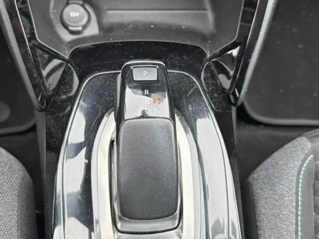 Peugeot 208 electrique 50 kwh 136ch — photo 14