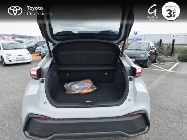 Toyota C-Hr 2.0 hybride rechargeable 225ch gr sport ng23 — photo 10