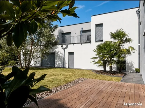 Villa contemporaine au coeur du vignoble champenois