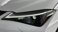 Lexus Ux 250h 2WD F SPORT MY21 — photo 17