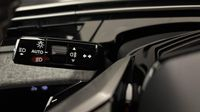 Peugeot 3008 1.2 Hybrid 145ch GT e-DCS6 — photo 23
