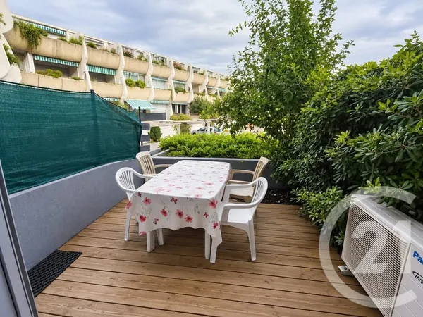 Studio 1 pièce 21 m²