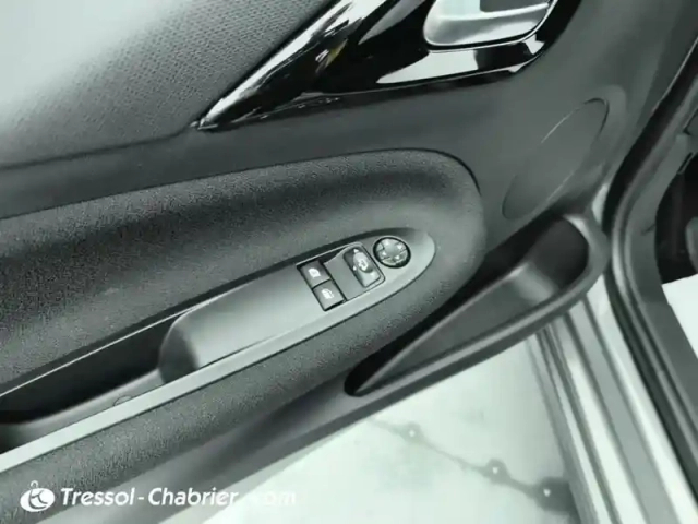 Ds Ds 3 puretech 110 bva so chic — photo 28