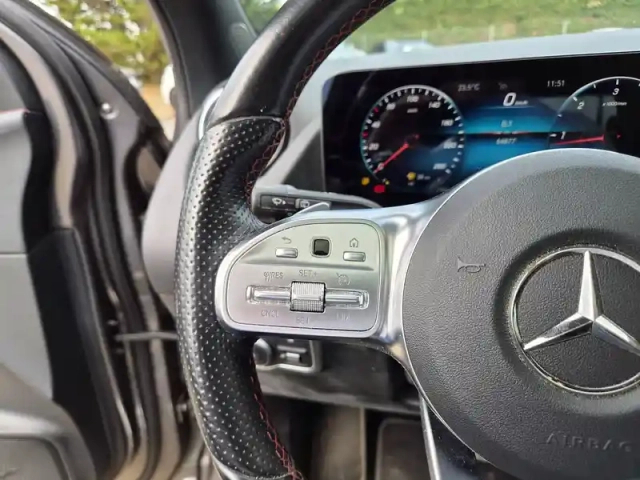 Mercedes Gla 200 d 8g-dct — photo 16
