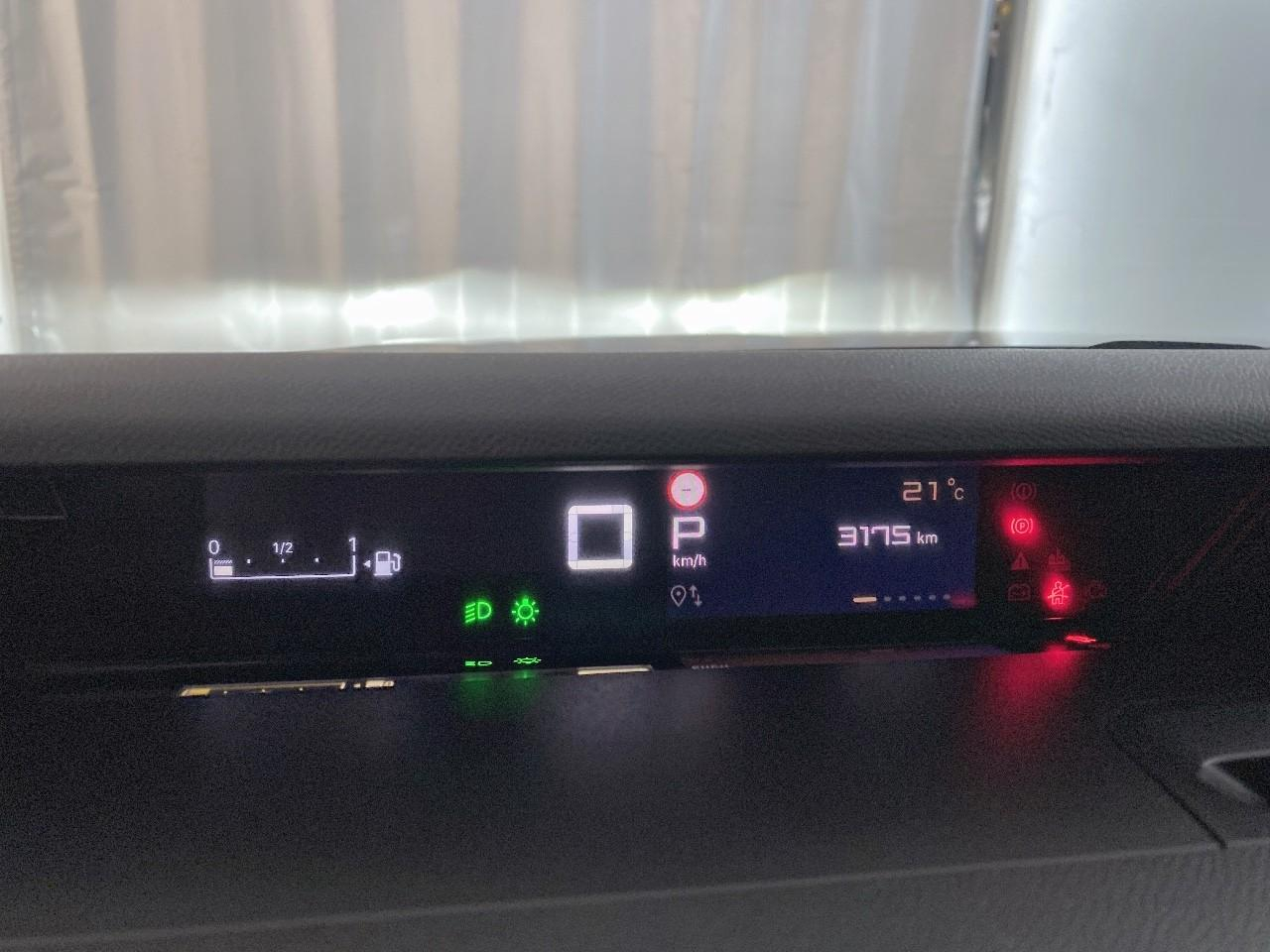 Citroën C3 Aircross hybride 145 ch aut max — photo 13