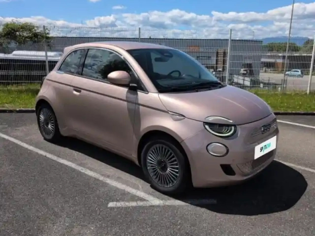 Fiat 500 e 118ch pack confort &amp; style my24 — photo 3