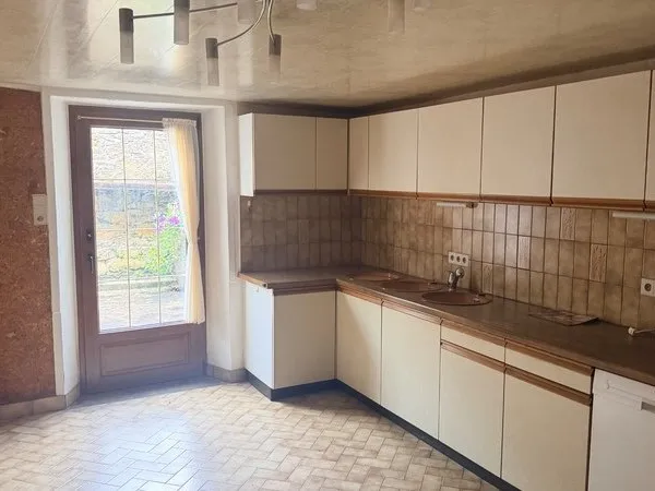 Maison à vendre à Breux (Meuse) - Proche Belgique et Luxembourg - Maison avec terrain et combles amé