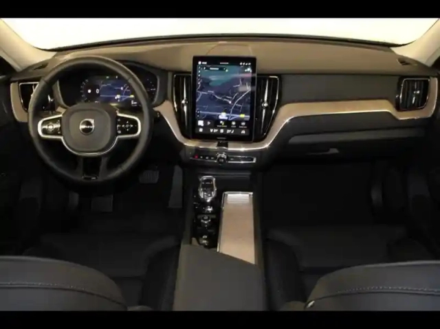 Volvo Xc60 t6 hybride rechargeable 350ch plus style dark geartronic 8 awd — photo 14