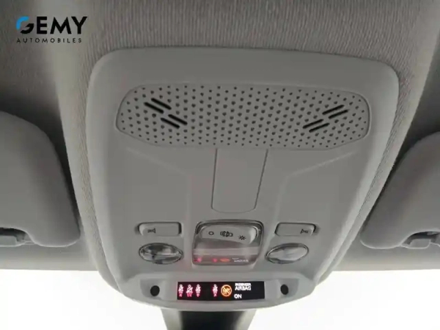 Peugeot 208 puretech 75 s&amp;s bvm5 — photo 48