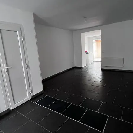 Maison de ville 76 m² avec cour et cave CARVIN