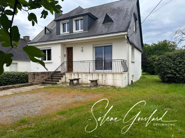 Maison familiale, bourg, au calme