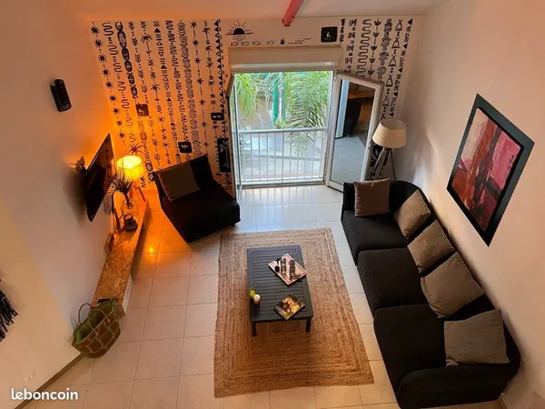 Bel Appartement F3 duplex meublé à louer - Vue port de pêche