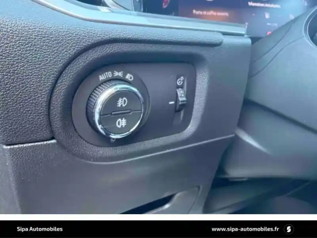 Opel Grandland 1.2 turbo 130 ch bva8 — photo 22