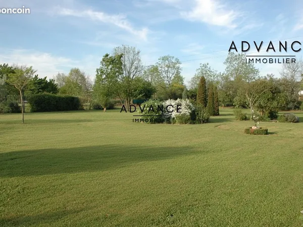 Terrain 1635 m² Fenouillet