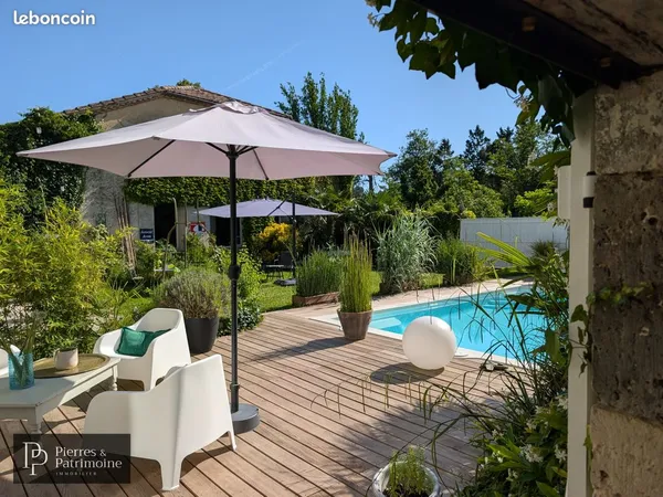 Propriété 11 pièces 345 m²