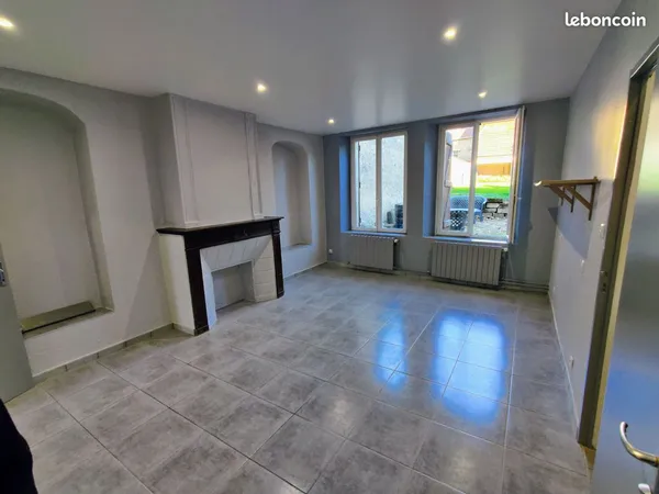 Appartement F2 de 65m² RDC