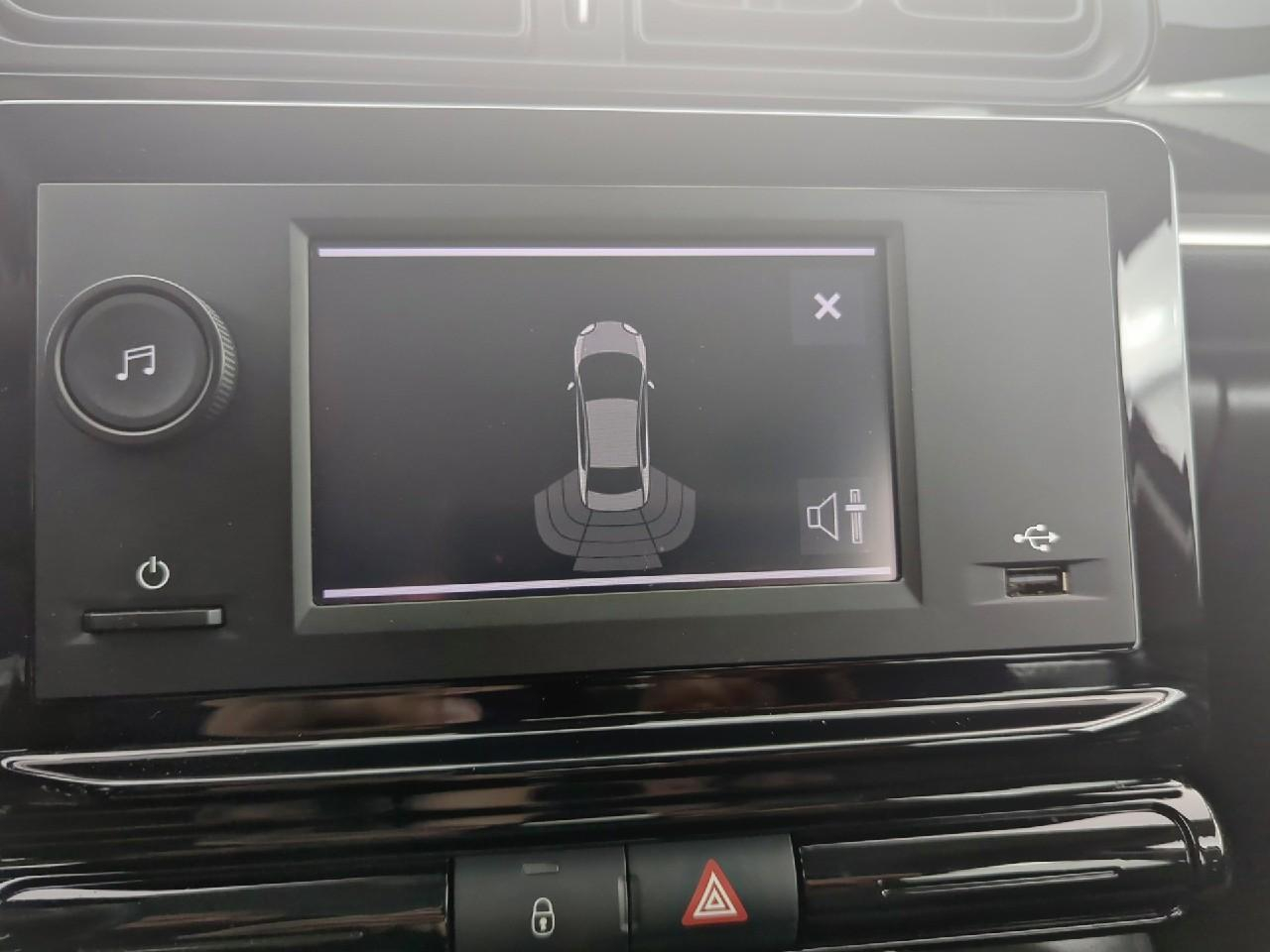 Citroën C3 puretech 83 ch bvm5 you — photo 17