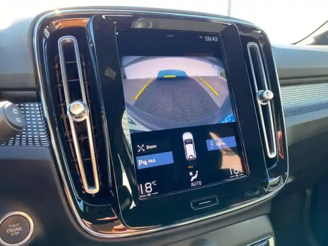 Volvo Xc40 t3 163ch r-design geartronic 8 — photo 12