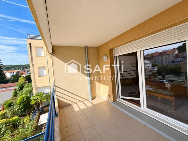 Appartement 3 pièces -2 chambres avec terrasse