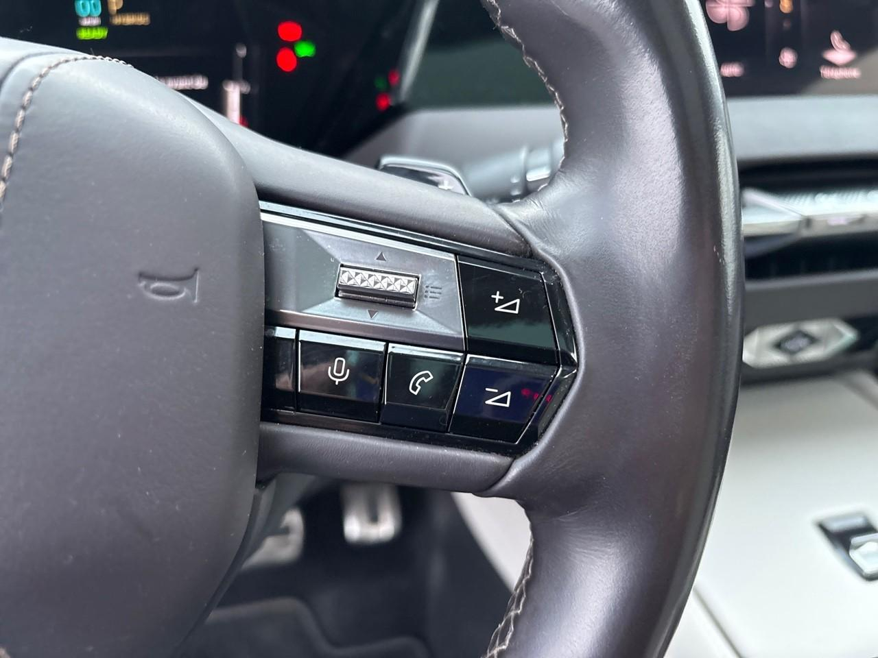 Ds Ds 4 e-tense 225ch rivoli — photo 16