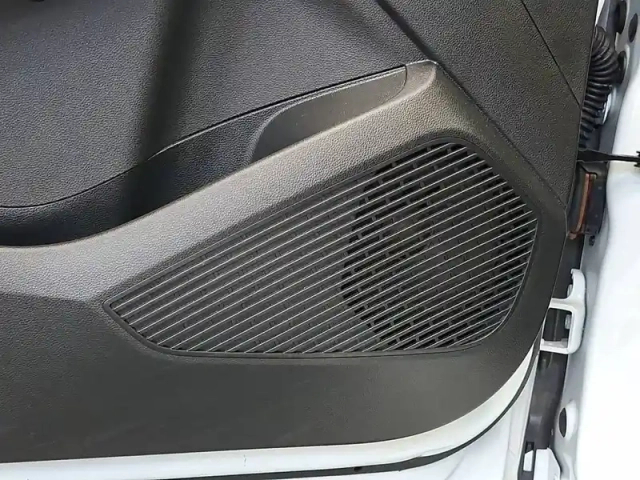 Renault Clio sce 65 — photo 35