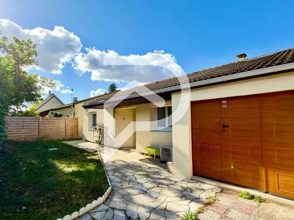 Maison de plain-pied 5 pièces 98 m²