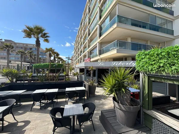 🌴 Restaurant a vendre - murs + fonds de commerce - Canet plage 🌊