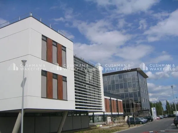 Bureaux 117 m²