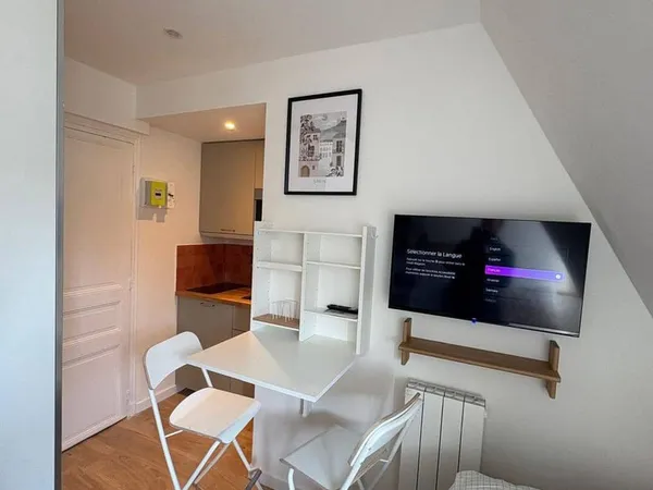 Studio 1 pièce 9 m²