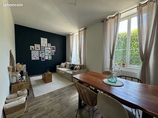 T3 de 64 m² non meublé en centre-ville