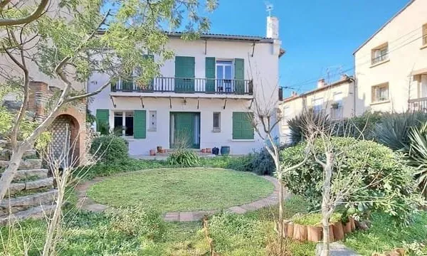 Villa 6 pièces 189 m²