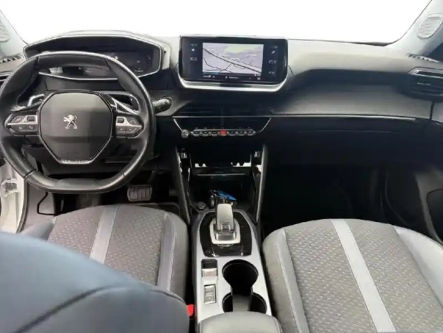 Peugeot 2008 1.2 puretech 130ch s&amp;s allure business eat8 — photo 14