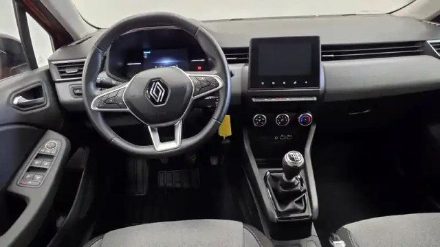 Renault Clio tce 90 — photo 23