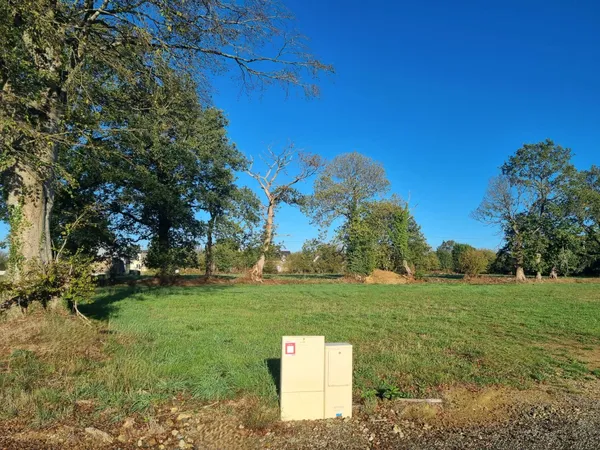 Terrain 253 m²