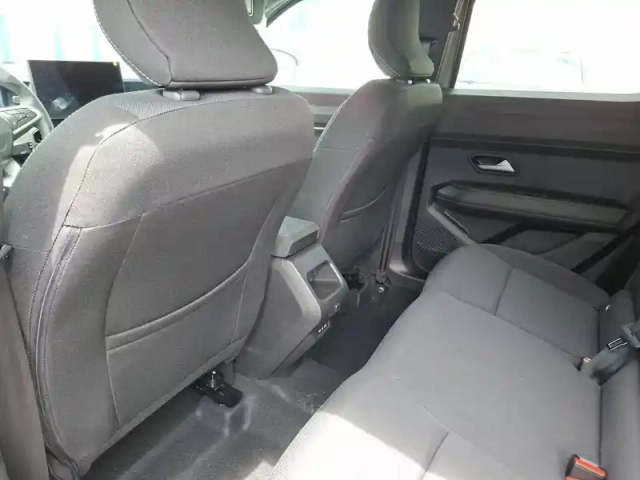 Dacia Duster mild hybrid 130 — photo 19