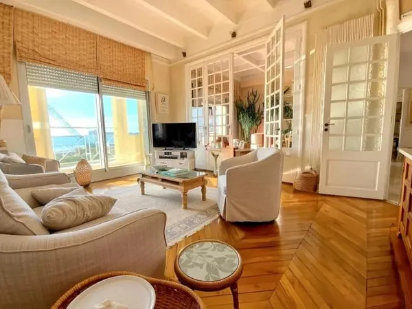 Propriété 10 pièces 265 m²