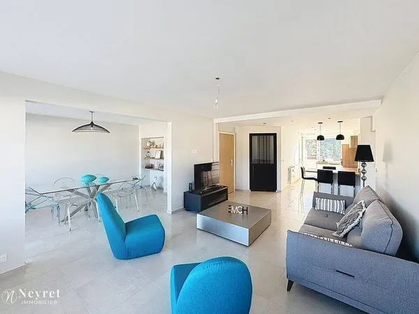 Appartement 4 pièces 90 m²