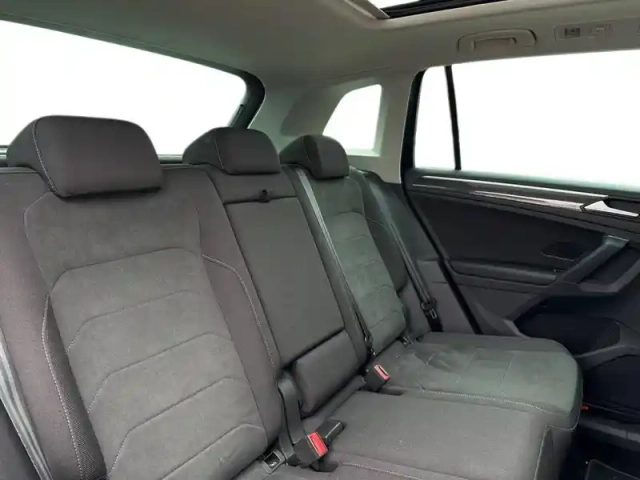 Volkswagen Tiguan 2.0 tdi 150ch dsg7 — photo 38