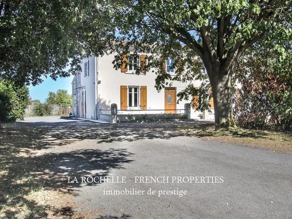 Maison 5 pièces 140 m²