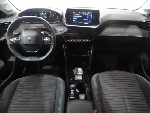 Peugeot 208 e- 136ch style — photo 10