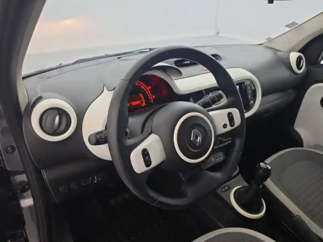 Renault Twingo iii sce 65 - 21 — photo 5