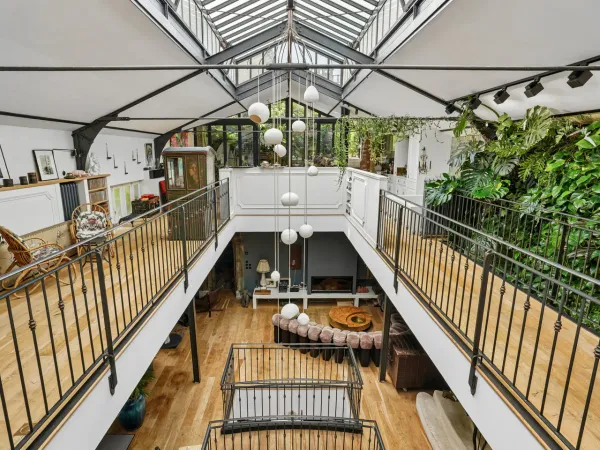 Loft baigné de lumière avec jardin intérieur et terrasse - Nation