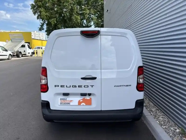 Peugeot Partner 1.5l 100ch xl 950kg pack premi — photo 5