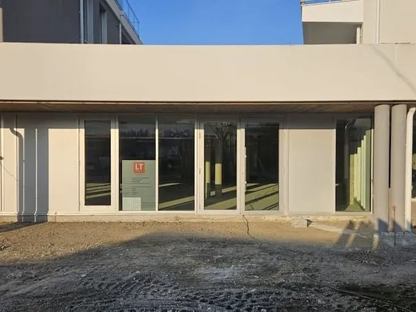 Parking 155 m²