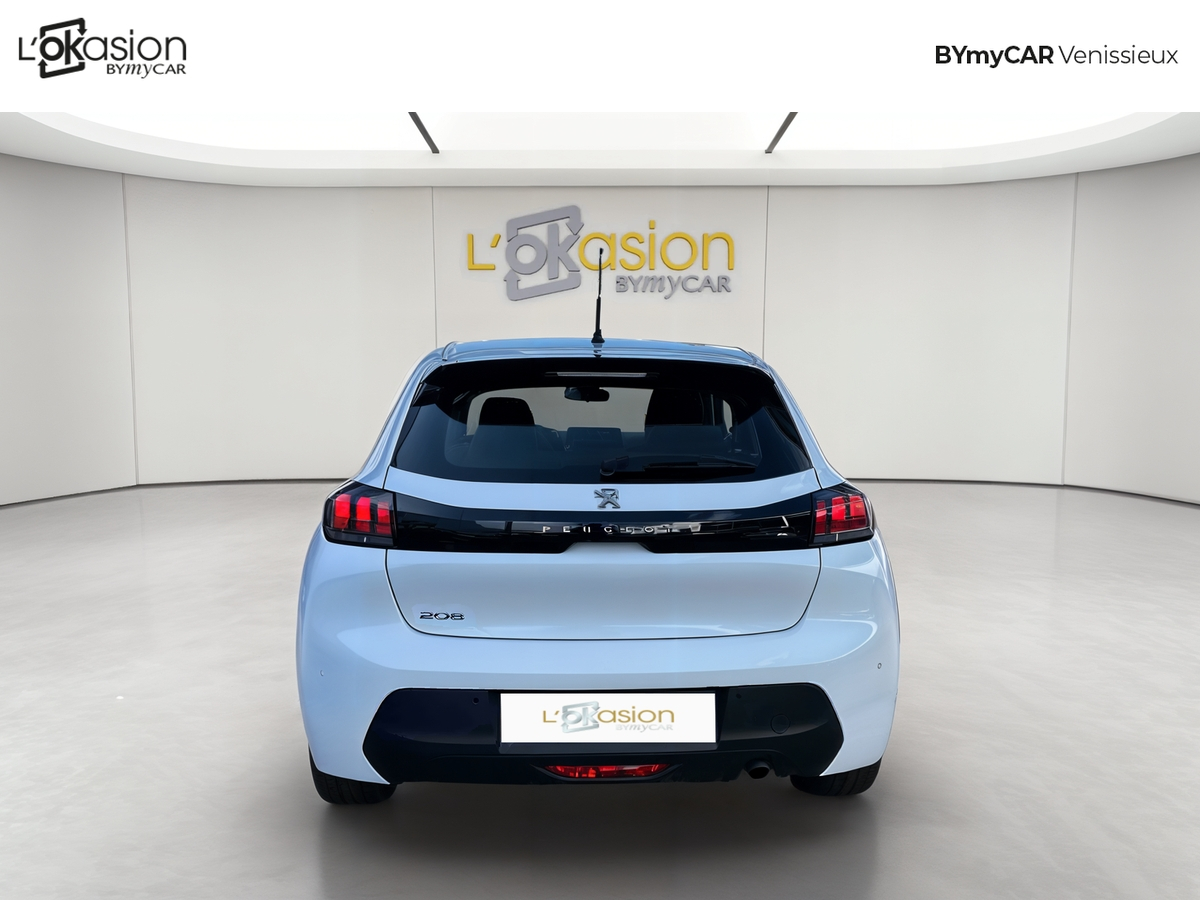 Peugeot 208 PureTech 75 S&amp;S BVM5 — photo 4