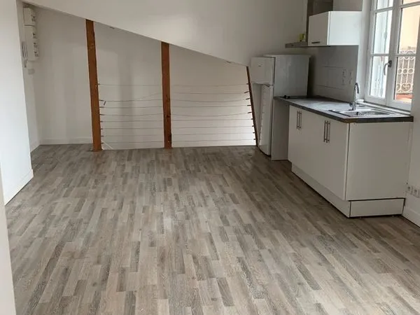 Plateau immobilier de 2 log 80 m2 HYPER CENTRE