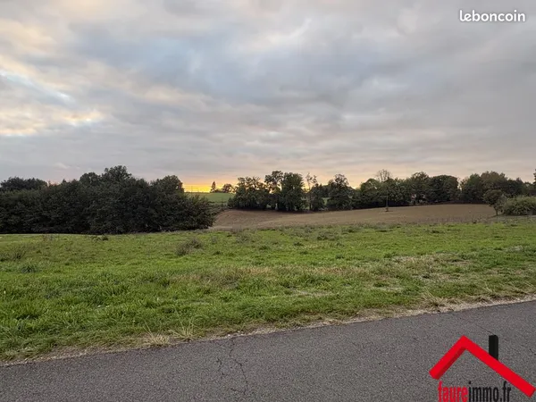 Terrain 3000 m² Sainte-Féréole