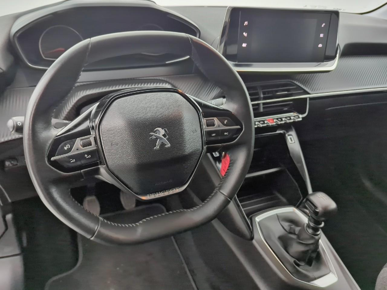 Peugeot 208 puretech 100 s&s bvm6 style — photo 14