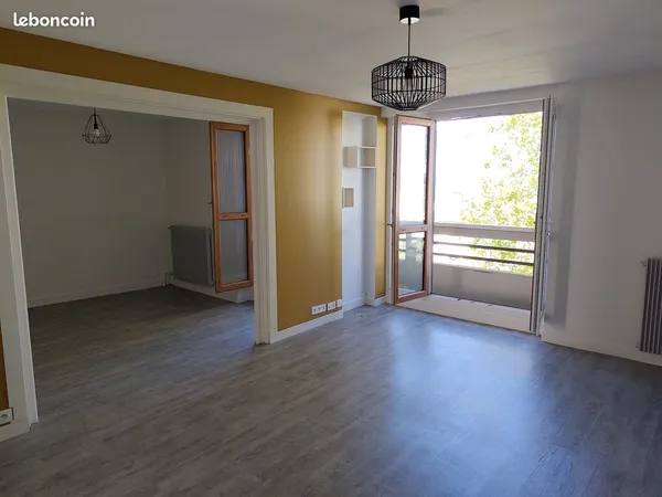 Appartement T3 avec loggia